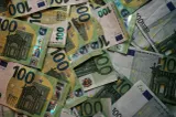 Euro atinge un nou record în România. Leul se depreciază puternic, iar cursul BNR ajunge la 5,3527 lei