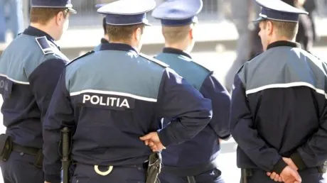 politisti_34019100