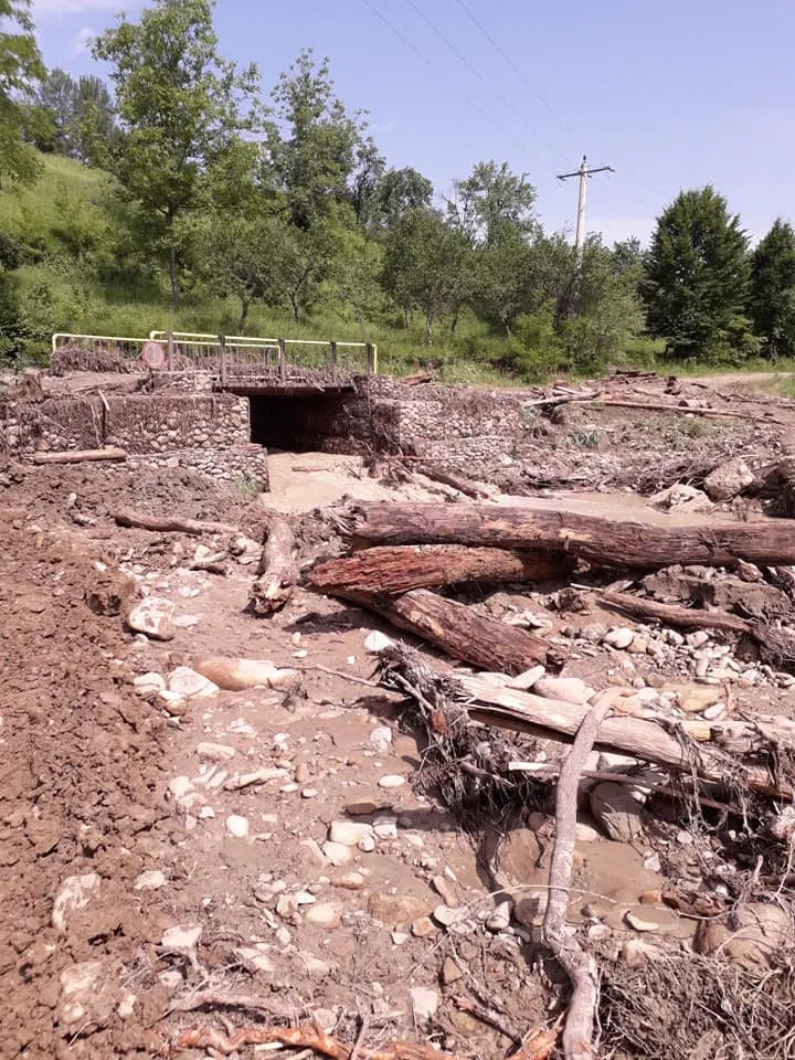 inundatii urmari