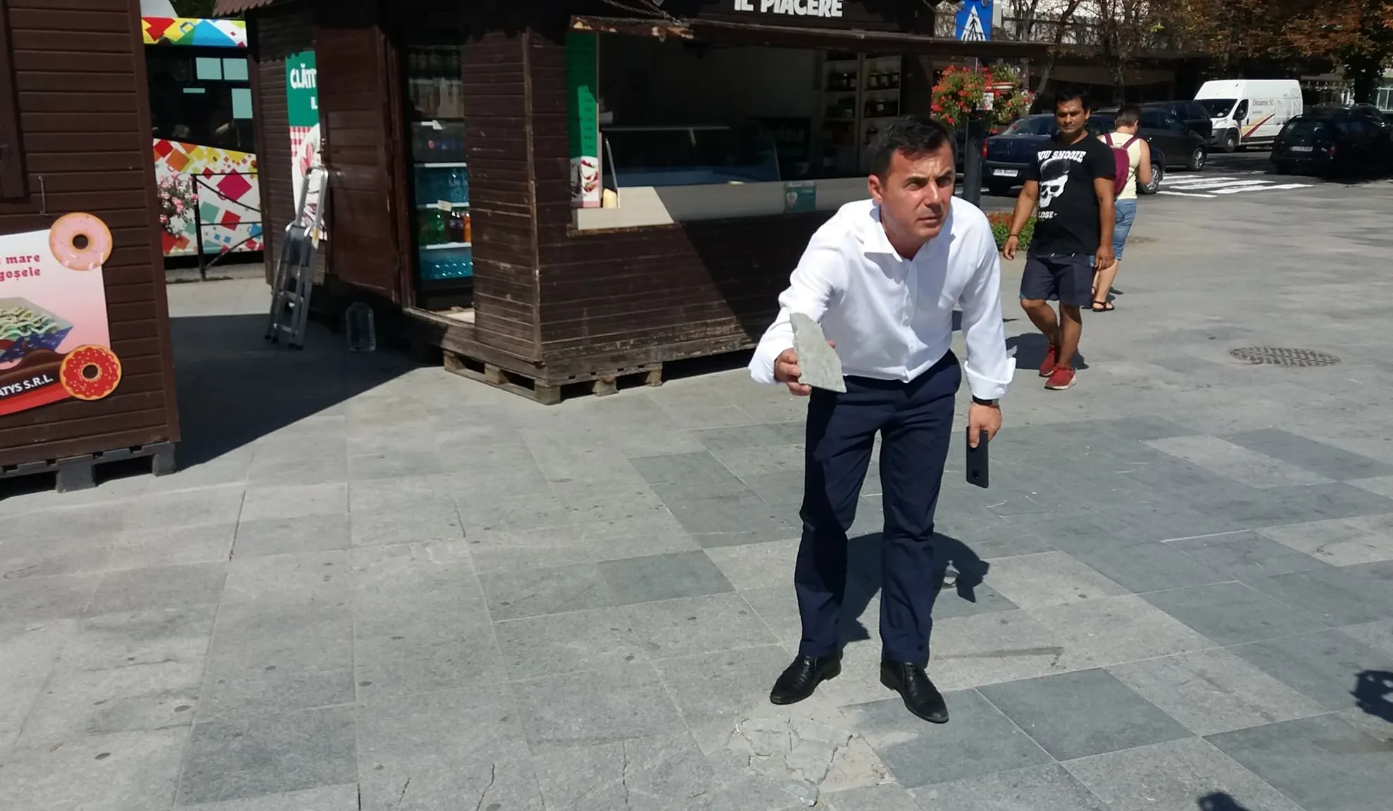Ion Stefan in Piata Unirii