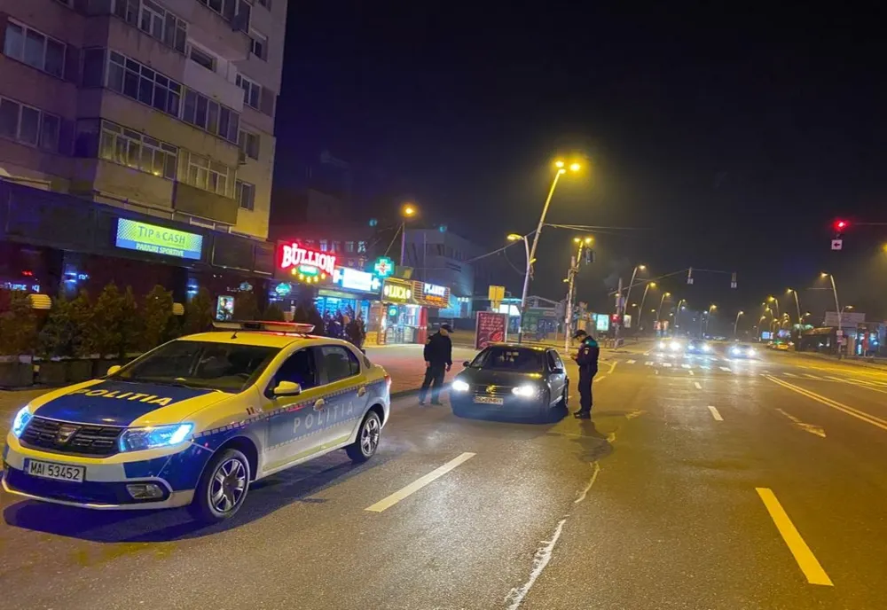 Petreceri întrerupte de polițiști. Printre participanți s-au numărat și angajați MAI