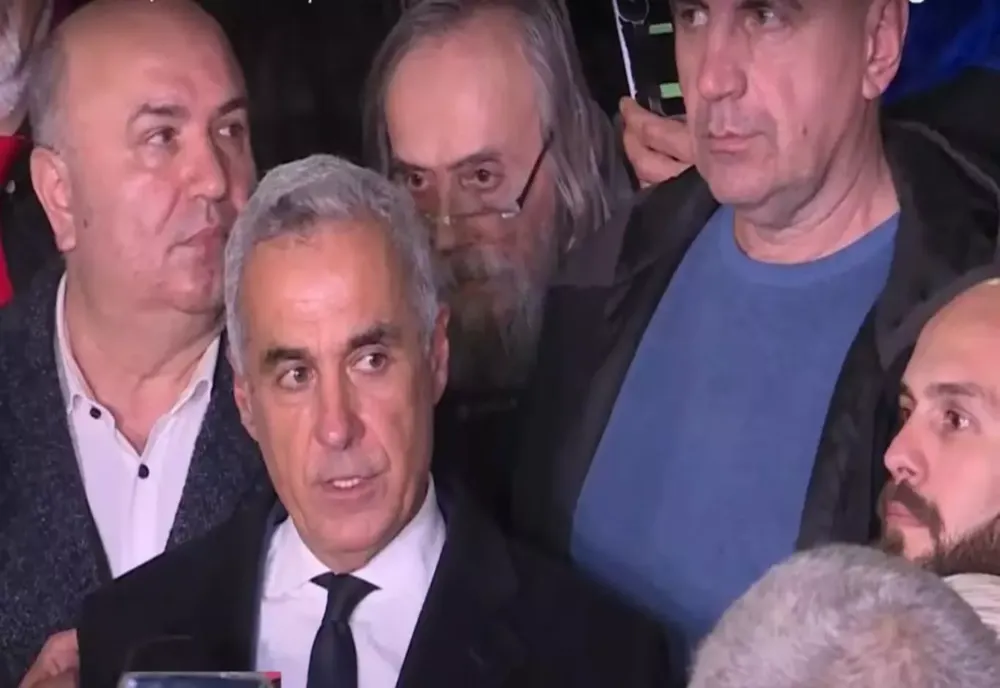CĂLIN GEORGESCU, PRIMUL MESAJ DUPĂ RESPINGEREA CANDIDATURII: O LOVITURĂ DIRECTĂ ÎN INIMA DEMOCRAȚIEI DIN ÎNTREAGA LUME! ESTE DOAR ÎNCEPUTUL