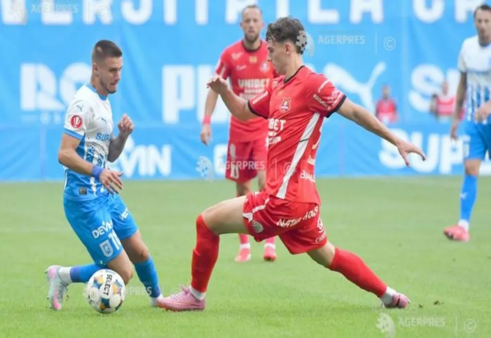 Fotbal: Universitatea Craiova a învins-o pe FC Hermannstadt cu 2-0, la Sibiu, în Superligă