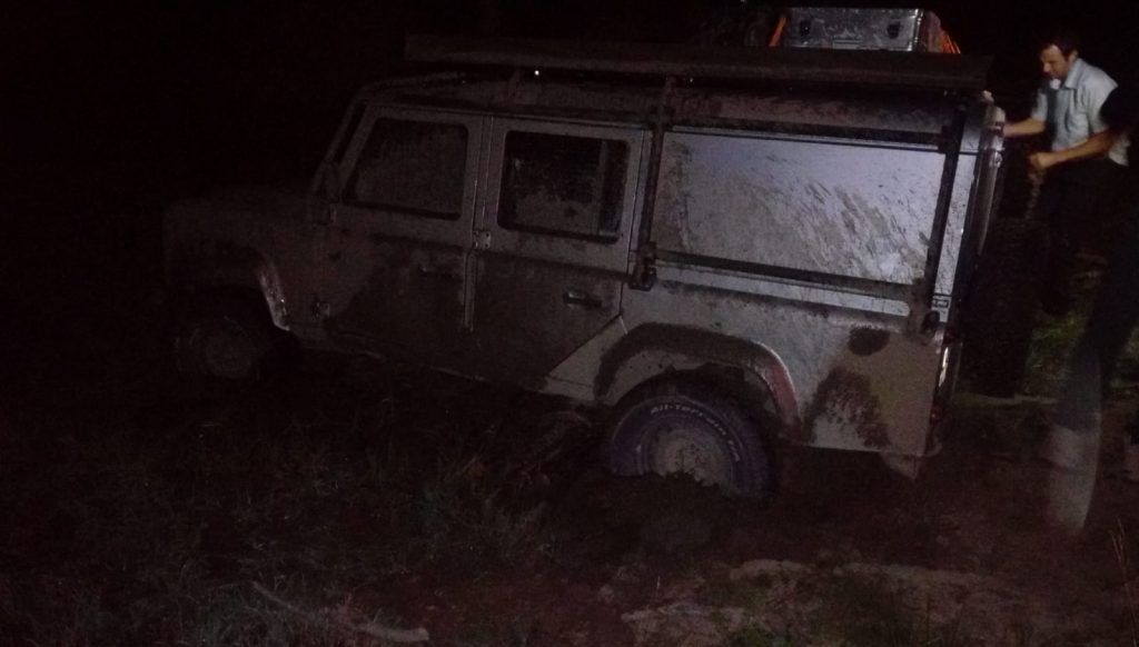 masina blocata munte 2