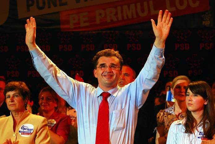 Lucica Gherarde si Madalina Oprisan