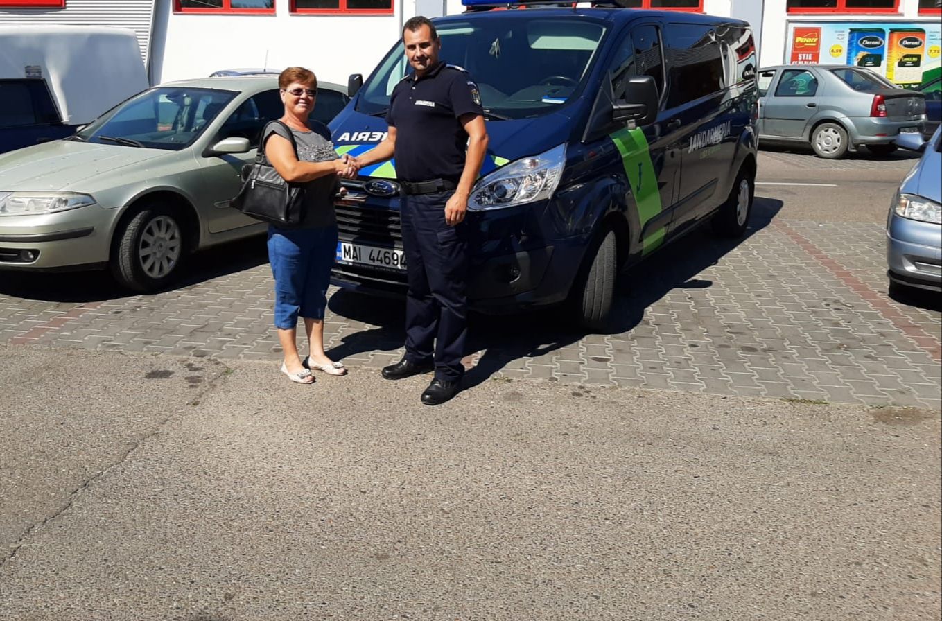 jandarmi femeie portofel