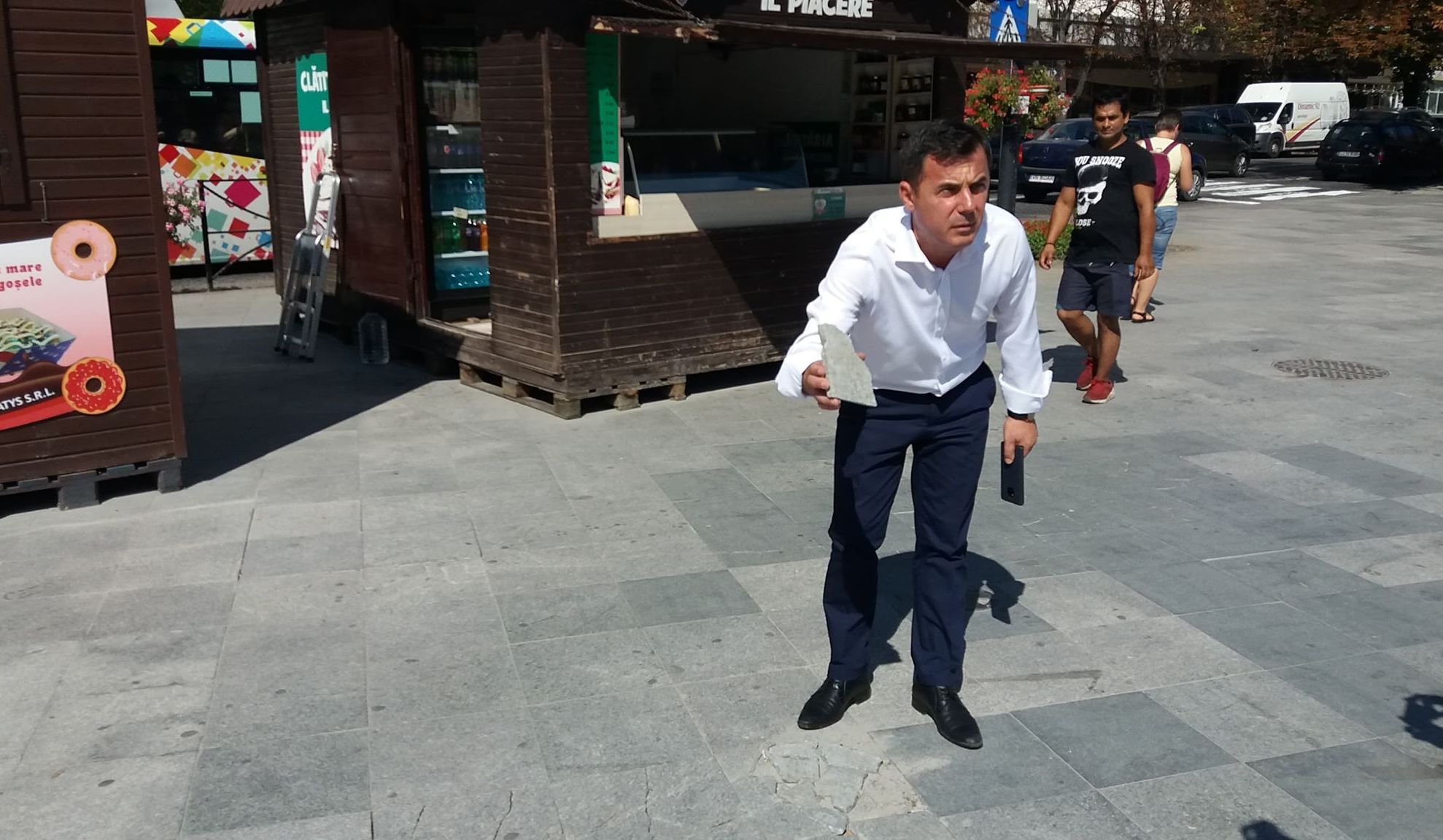 Ion Stefan in Piata Unirii