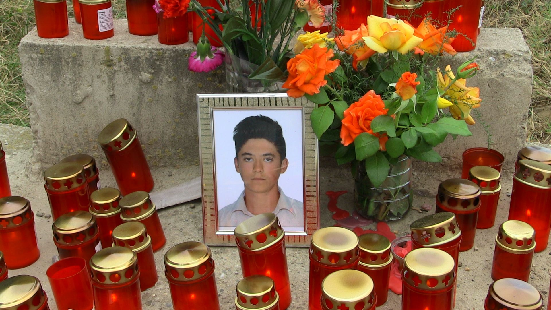 inmormantare-ploscuteni-90