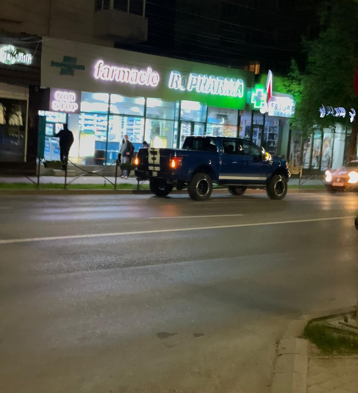 bolid oprisan contrasens