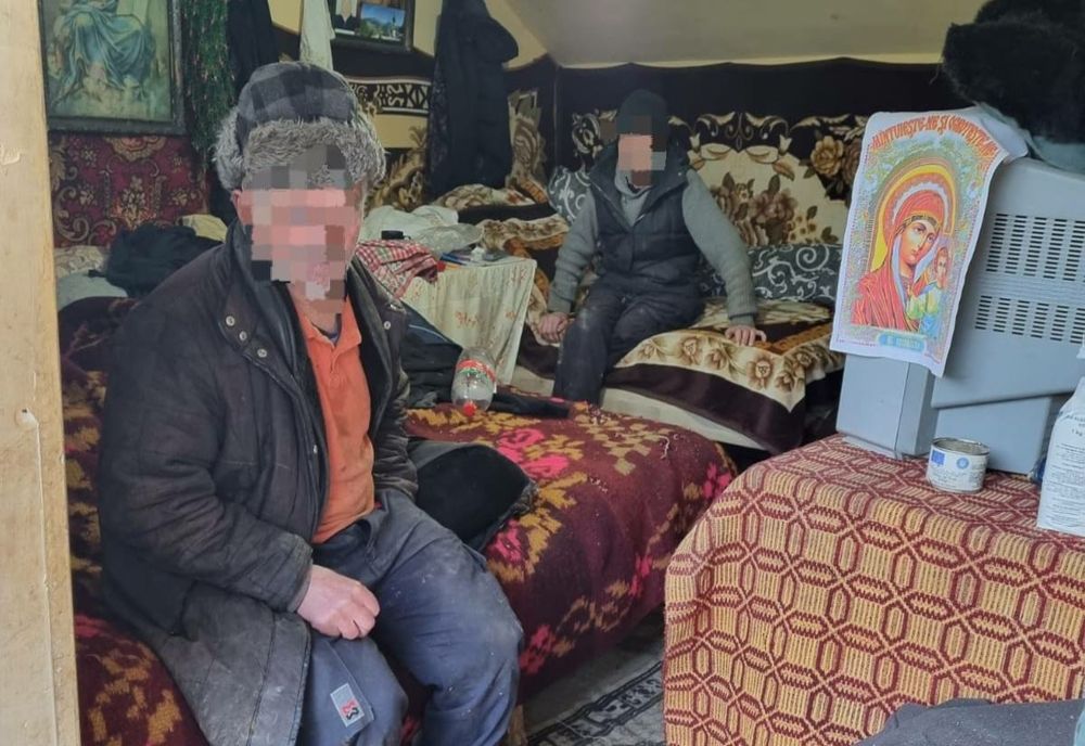 4 persoane arestate în cazul de sclavie din Maramureş! Persoanele cu handicap erau exploatate din 2009 (FOTO)
