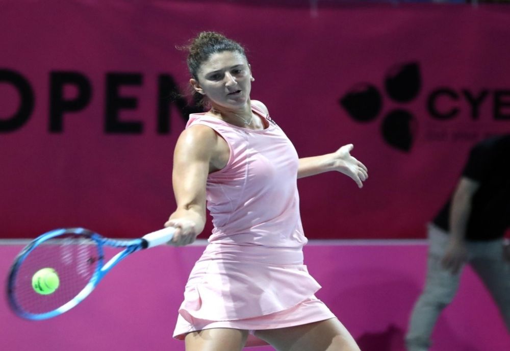 Irina Begu şi Ana Bogdan s-au calificat în turul al doilea la Roland Garros