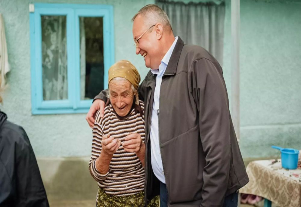 NICOLAE CIUCĂ A REVENIT ÎN LOCALITĂȚILE AFECTATE DE INUNDAȚII. IMAGINI CU PREȘEDINTELE PNL ALĂTURI DE OAMENII DIN SUHURLUI, GALAȚI