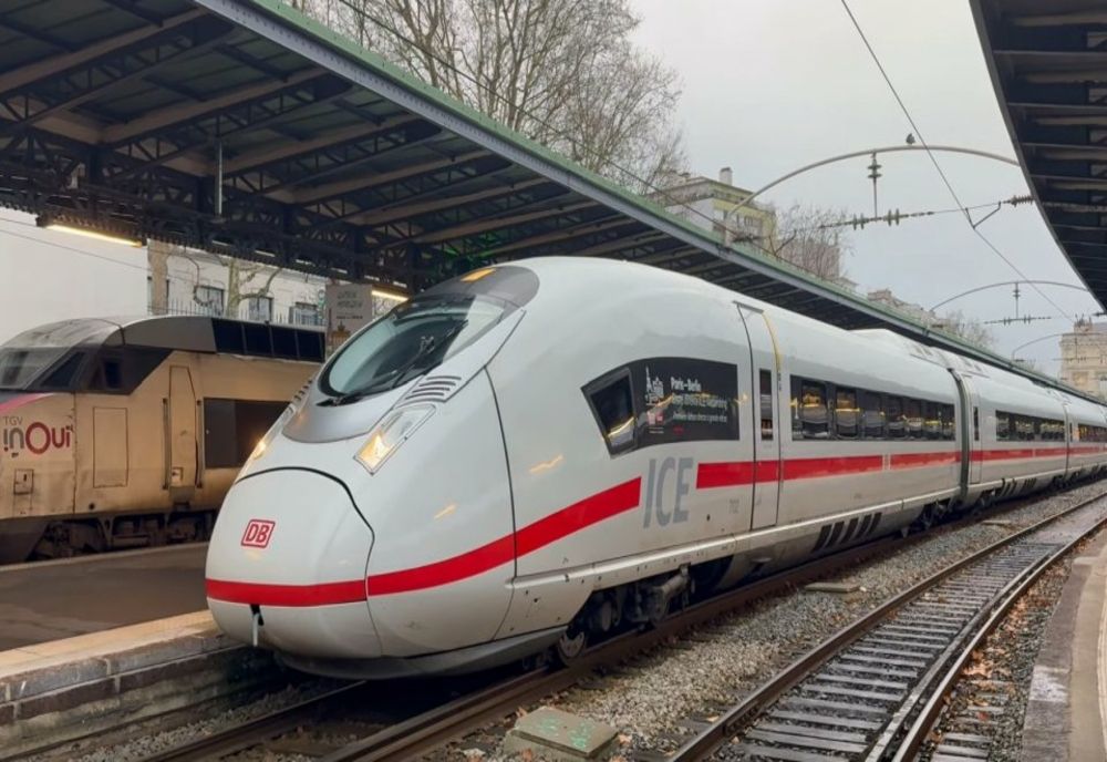TREN DE MARE VITEZĂ, LANSAT PE RUTA BERLIN - PARIS ȘI RETUR
