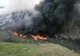 VIDEO Poluare cu cauciucuri arse la Slobozia Bradului! Se întâmplă acum!