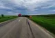 ULTIMA ORĂ Tir răsturnat de-a curmezișul drumului, pe DN23 Focșani - Brăila. Traficul este blocat